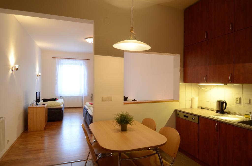 Apartments Karlin Prague Bilik gambar