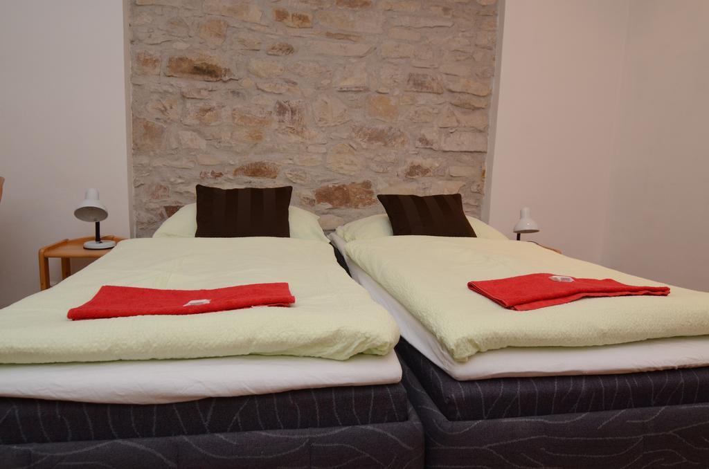 Apartments Karlin Prague Bilik gambar