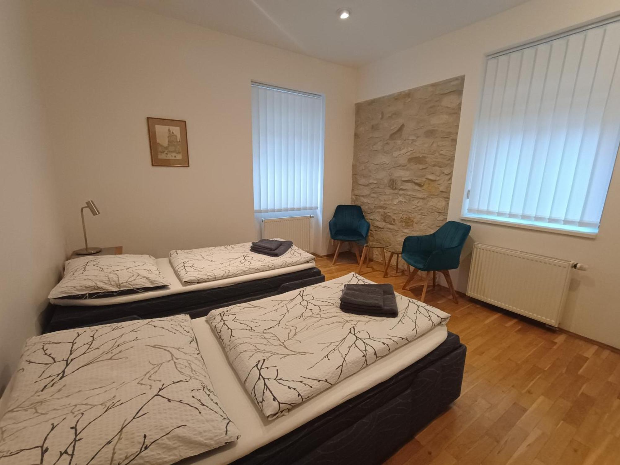 Apartments Karlin Prague Luaran gambar